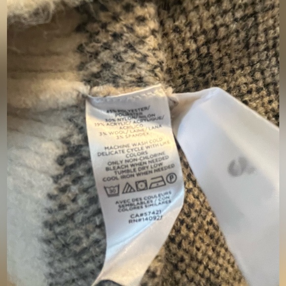 NWT LOFT Petites M Leopard Print Turtleneck Sweater Cream Long Sleeve - Picture 8 of 8